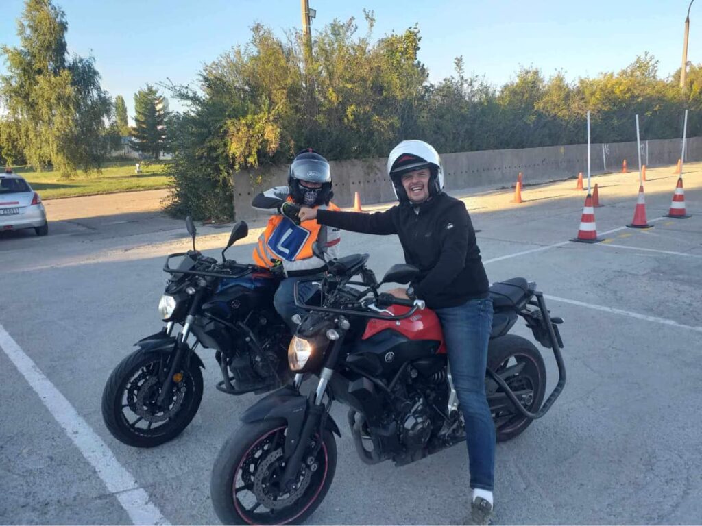 radość z jazdy motocyklem szkoła jazdy osk Ernest Łomża