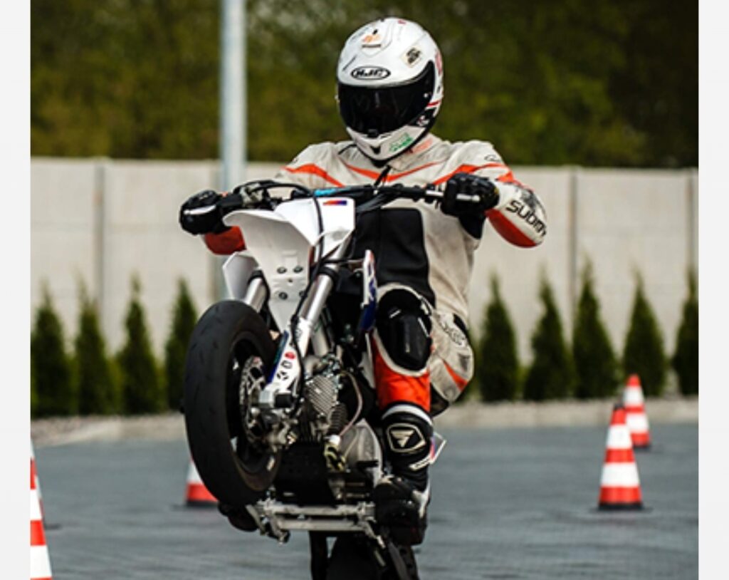 Prawo jazdy na motocykl Puławy Lipski szkoła jazdy z pasją