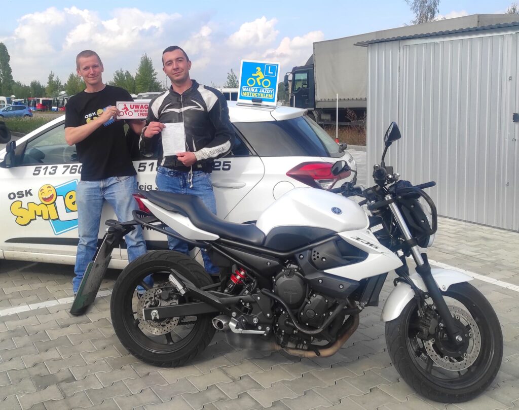 szkola jazdy osk Smile Ostrowiec Świętokrzyski zadowolony kursant